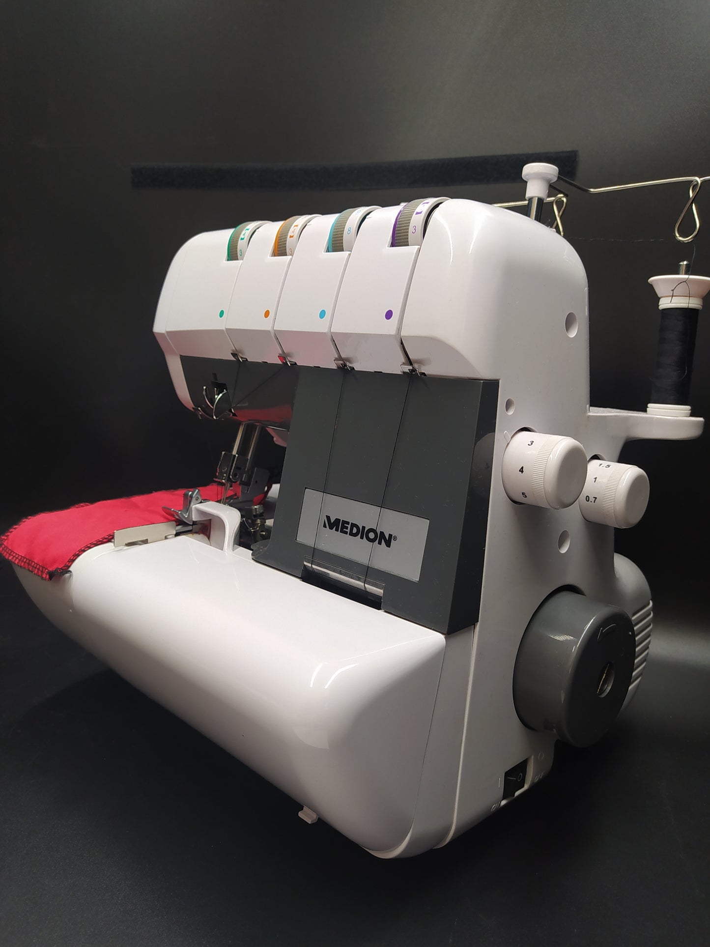 MEDION R50