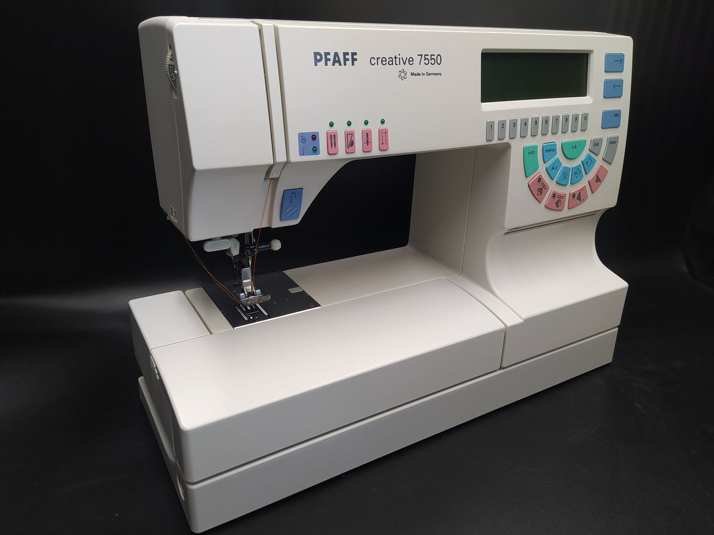 PFAFF 7550