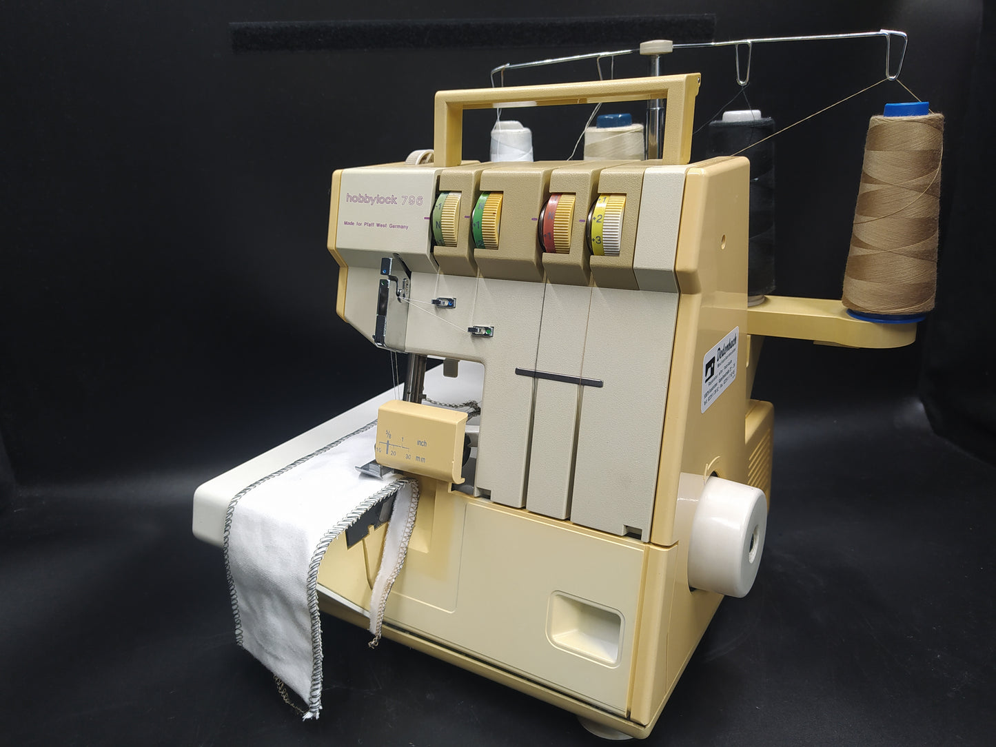 PFAFF HOBBYLOCK