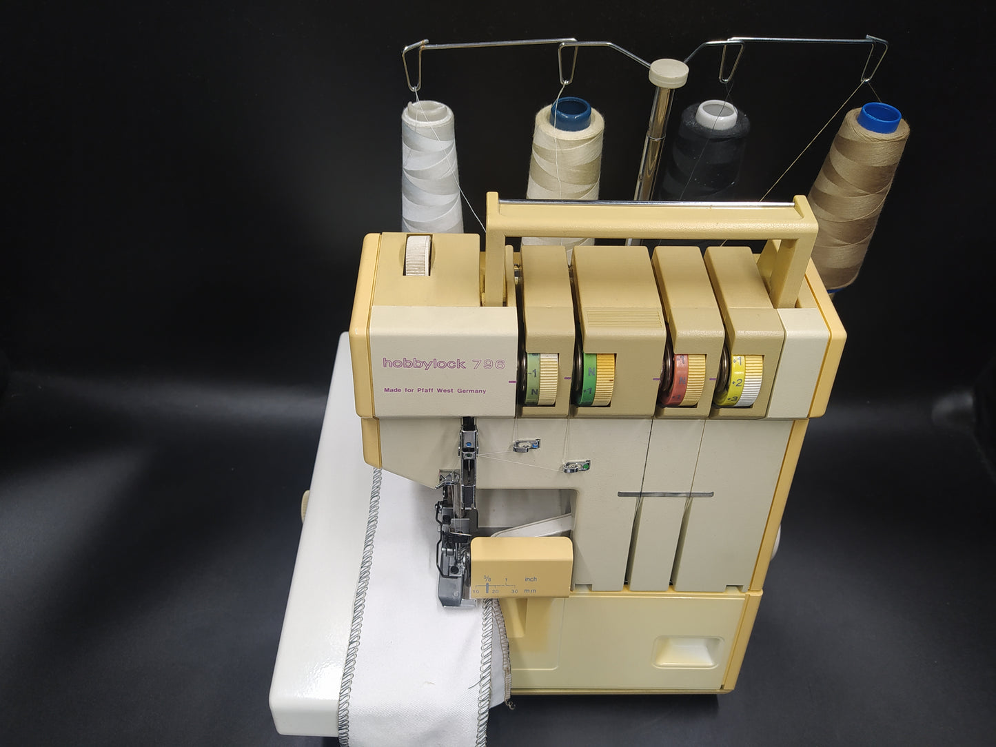 PFAFF HOBBYLOCK