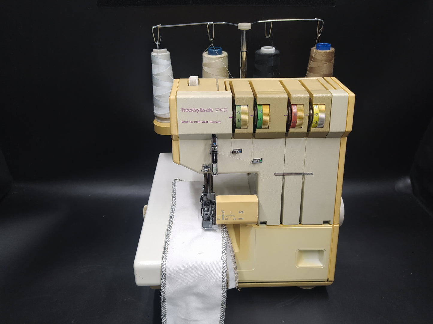 PFAFF HOBBYLOCK