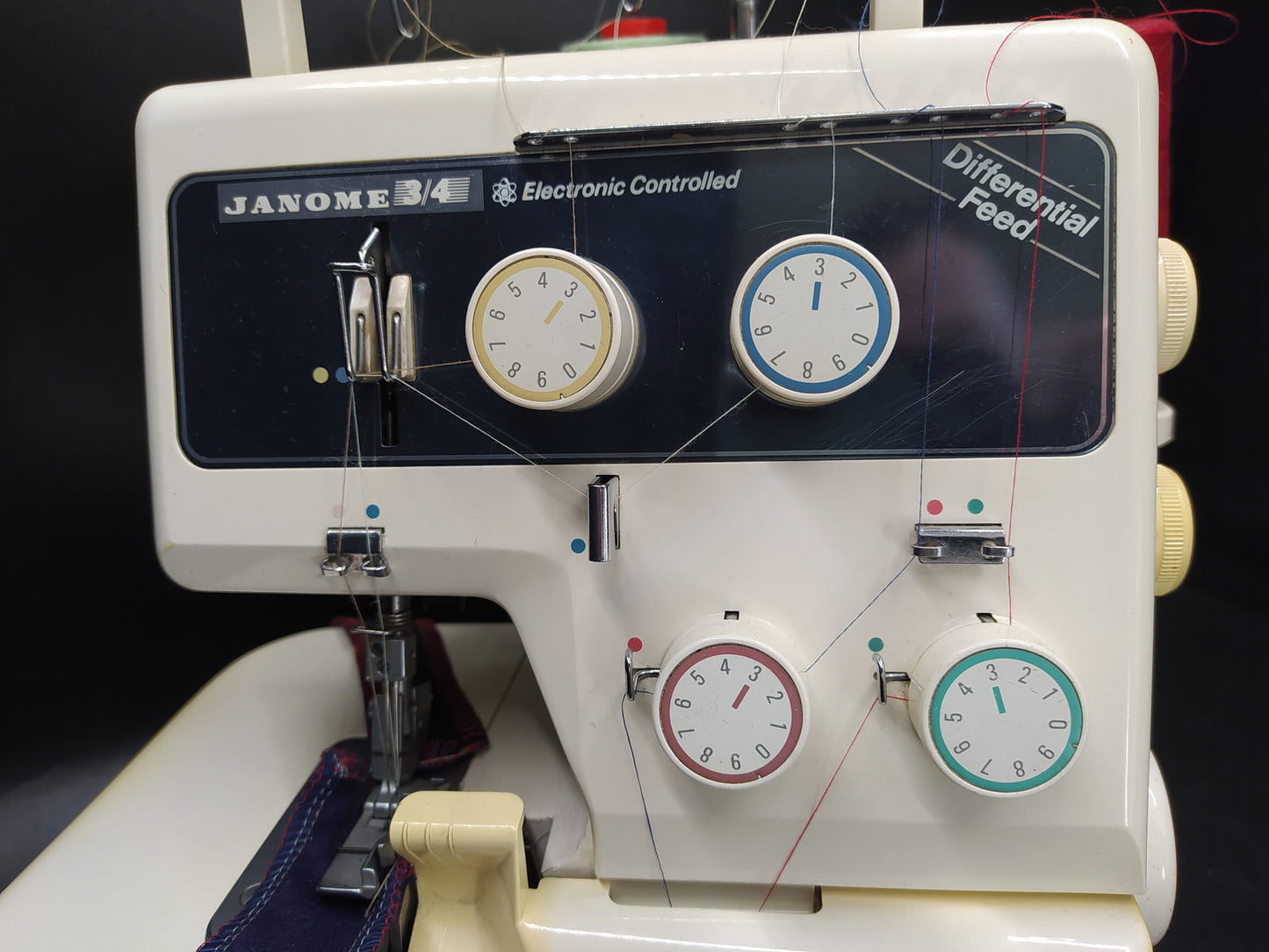 JANOME EZY LOCK 304D