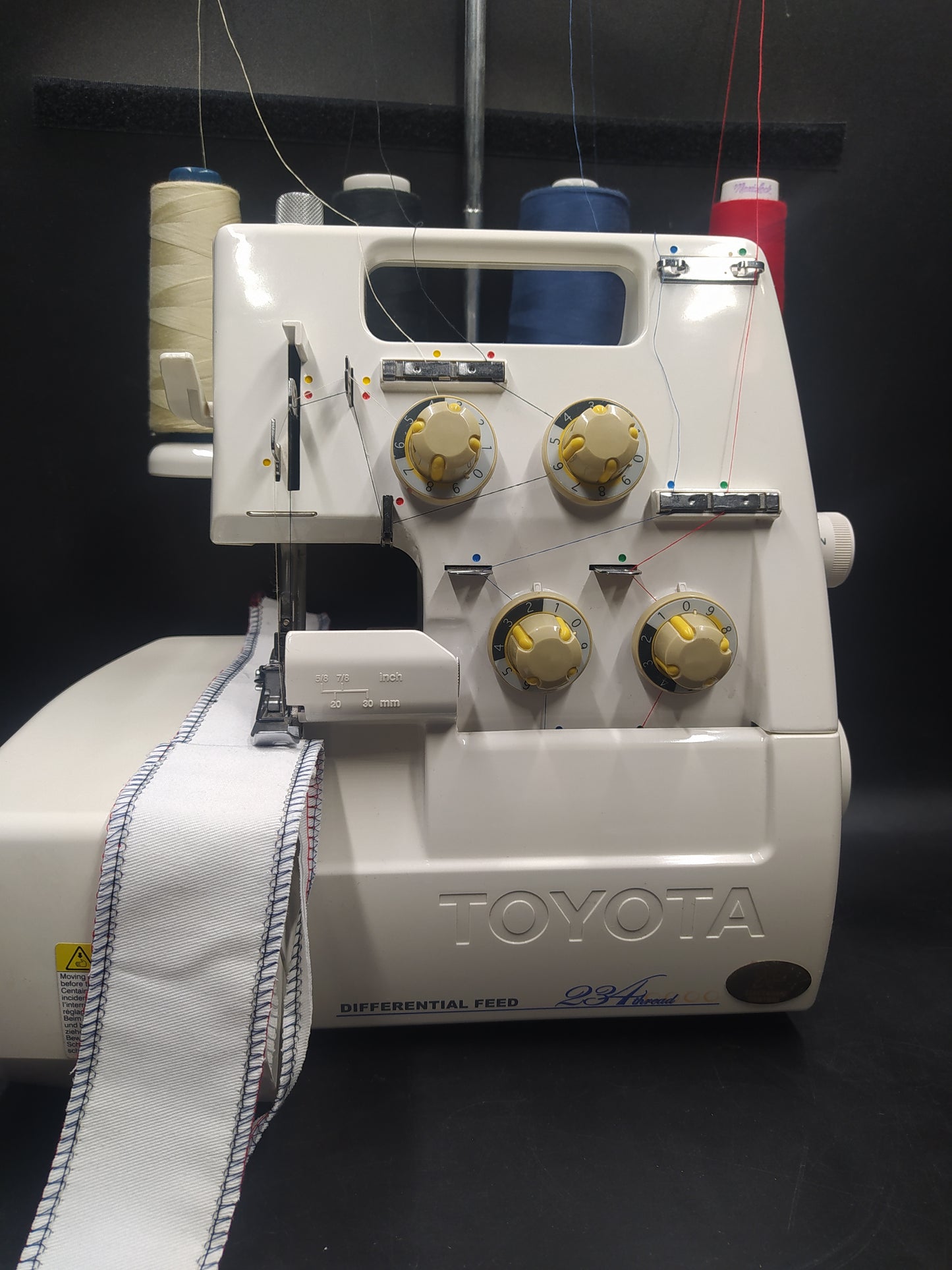 TOYOTA OVERLOCK 2,3,4 THREAD