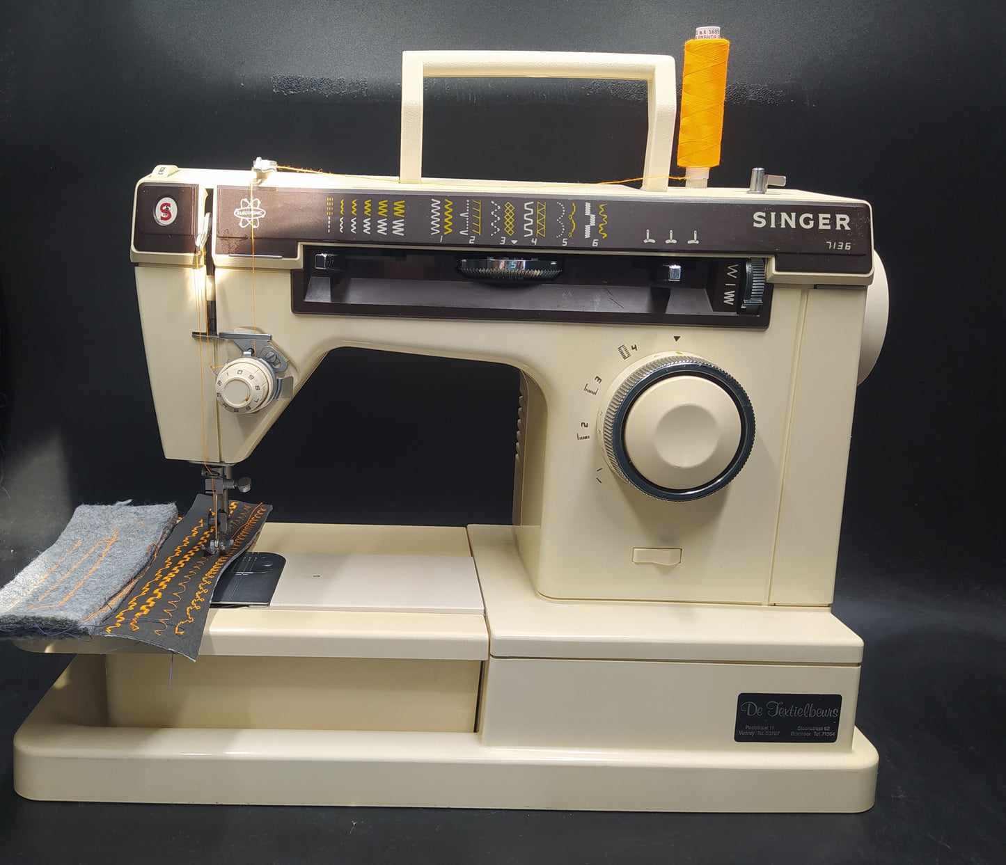 SINGER 7136