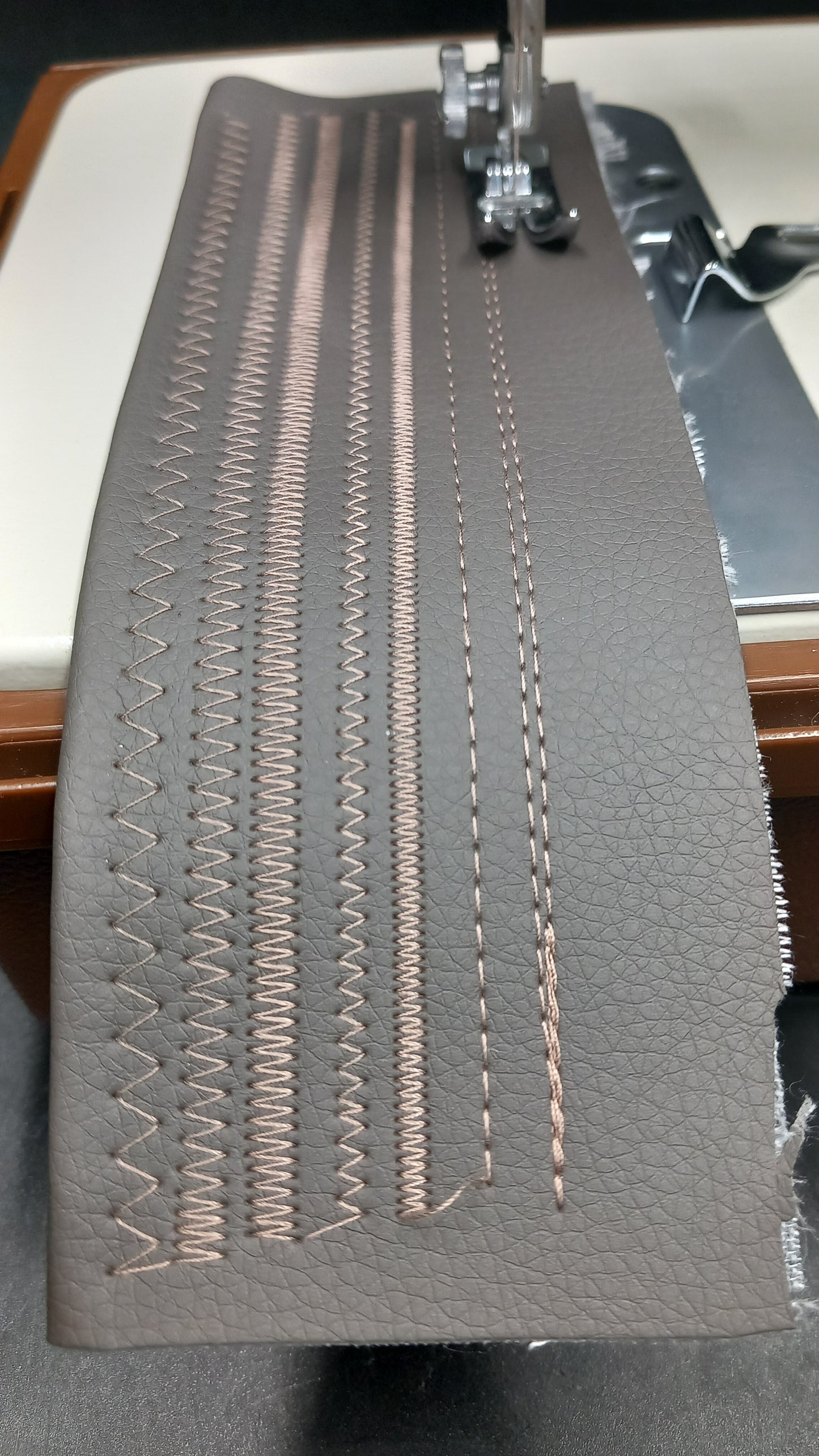 PRIVILEG  VOLL-ZICKZAC