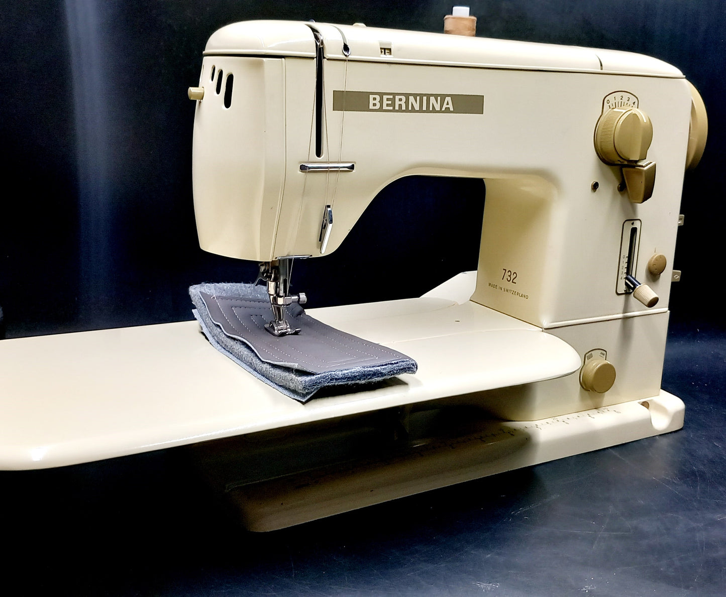 BERNINA 732